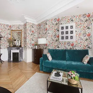Apartment Le Beau Marais - Luxury Apartments, Air Cond, Lift, Paris