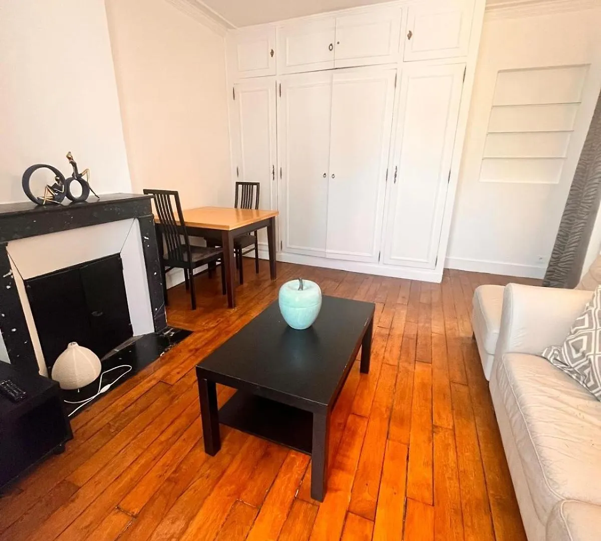Reve D'Ete A Paris Apartment 0*,
