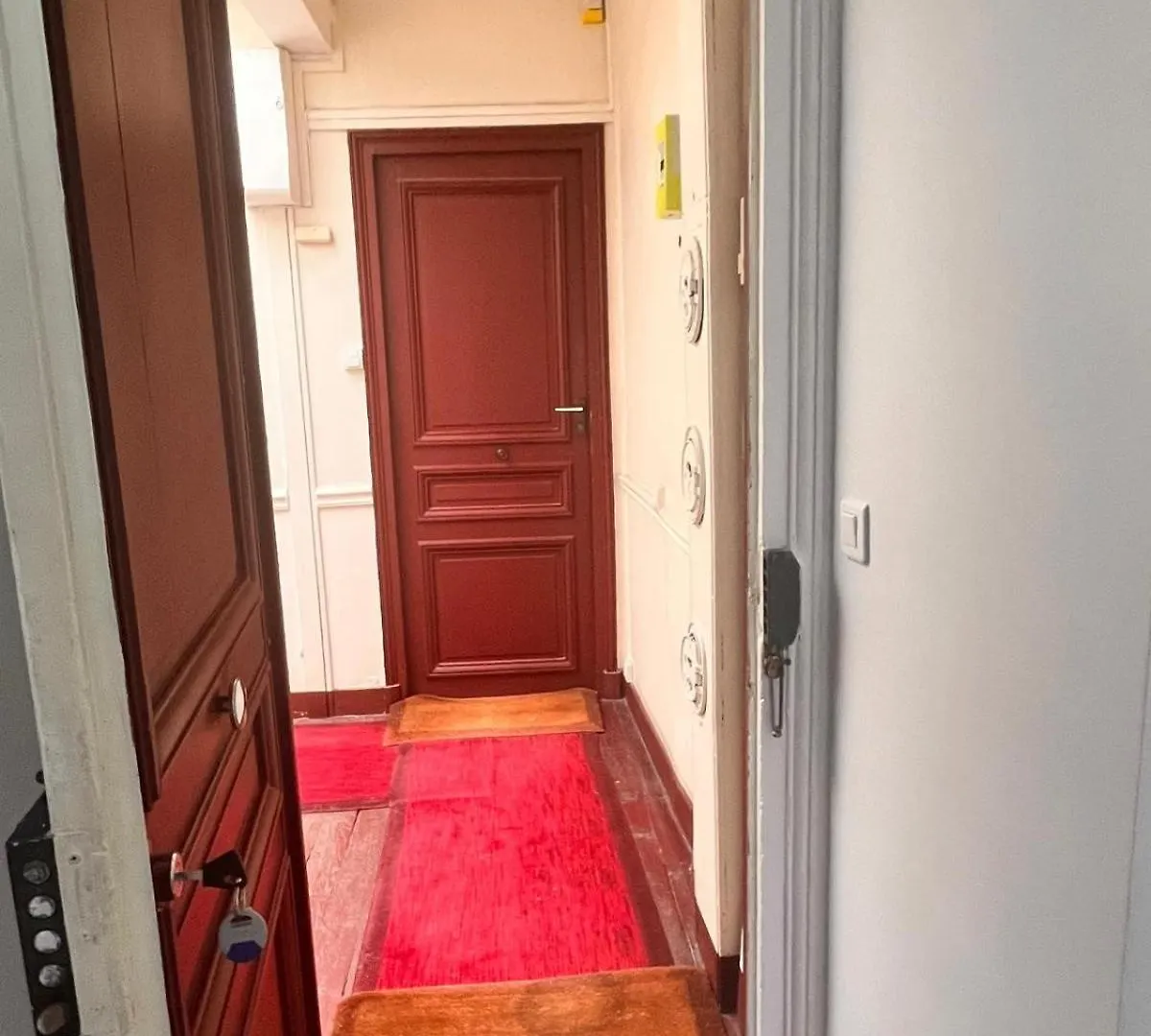 Reve D'Ete A Paris Apartment
