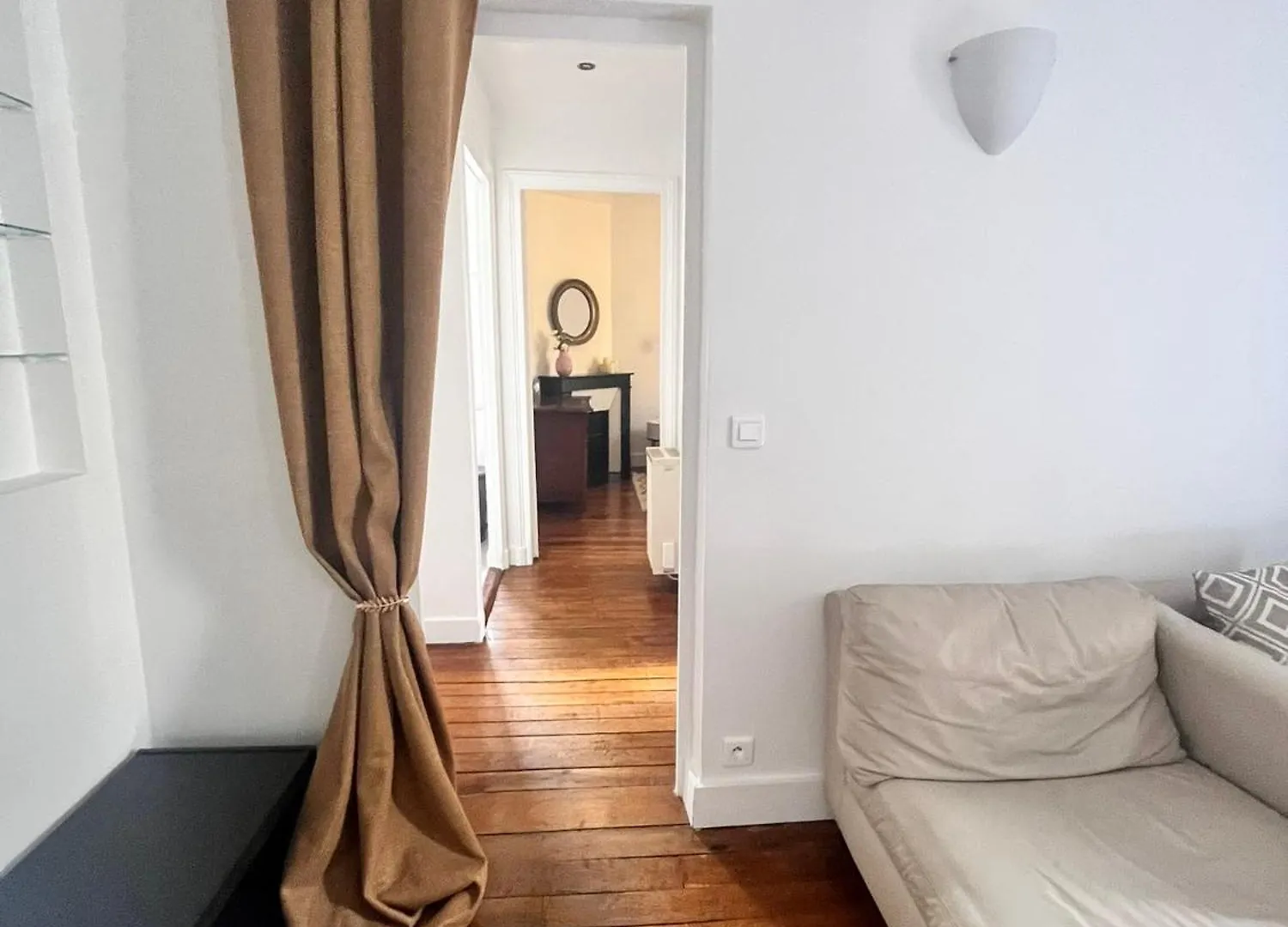 Reve D'Ete A Paris Apartment